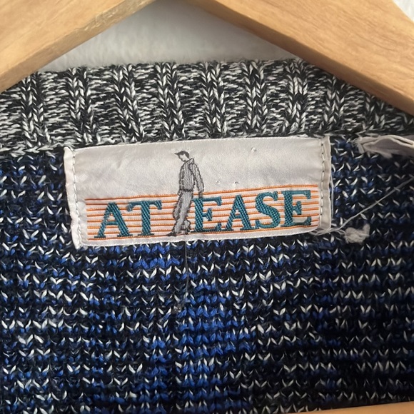 Vintage At Ease Sweater / Medium / Modele Style / 100% Acrylic - Picture 2 of 5